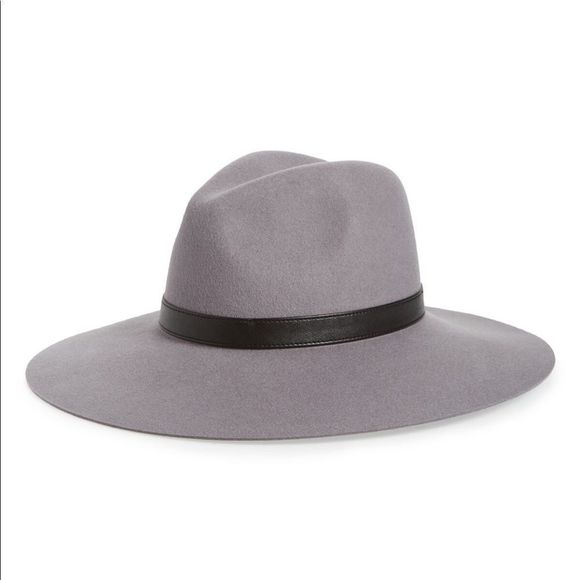 Sole Society Accessories - NWT Sole Society flat brim grey wool hat